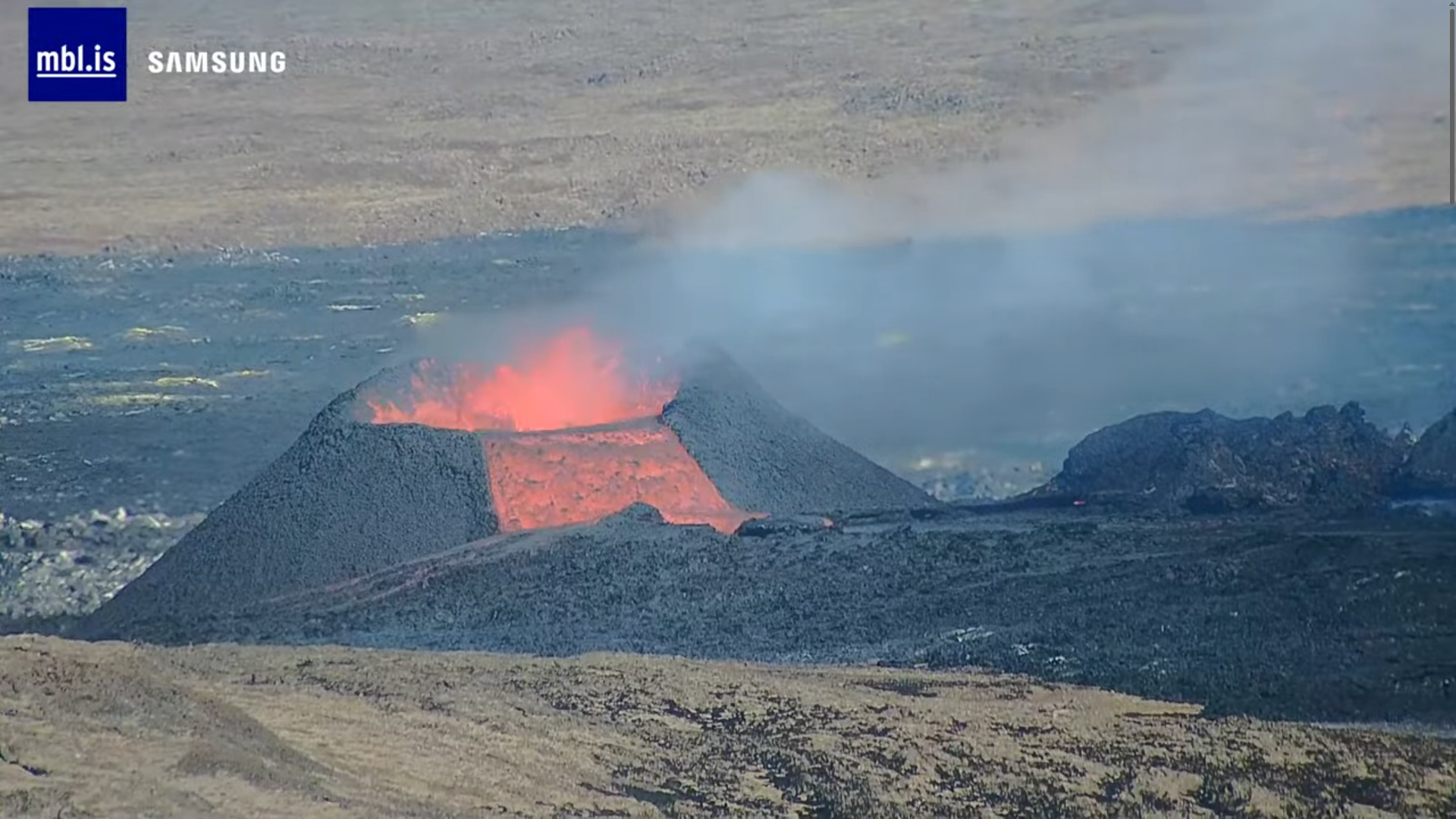 Mikið hraunflæði - mbl - Sundhnúkagígar - svd 07.04.2024 at 1541utc.png